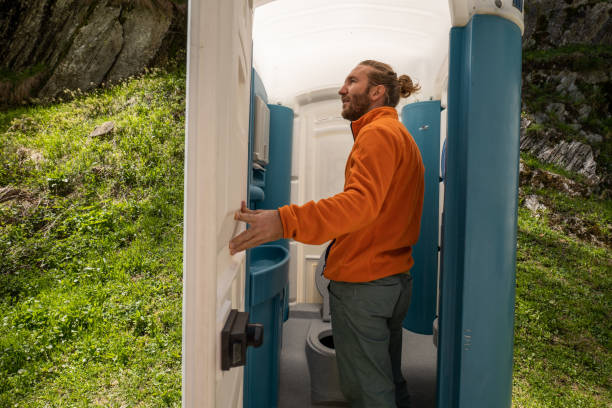 Best Portable restroom trailer rental  in New Ulm, MN